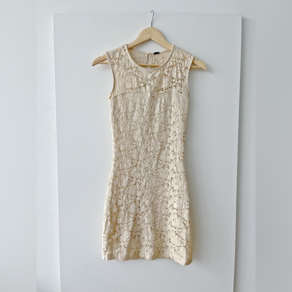 Ivory White Lace Bodycon Sleeveless Mini Dress